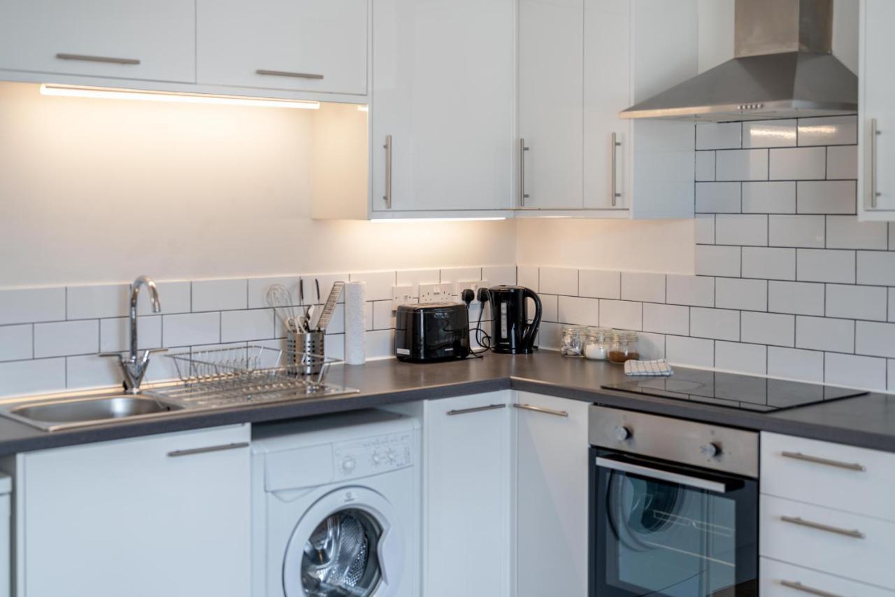 Stansted Airport & Bishops Stortford Town Centre Professional Apartment Бишопс-Стортфорд Экстерьер фото